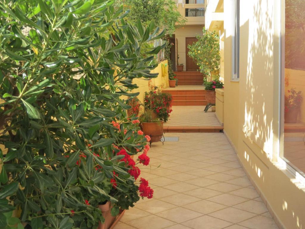 La Luna Apartments Stalida Exterior photo